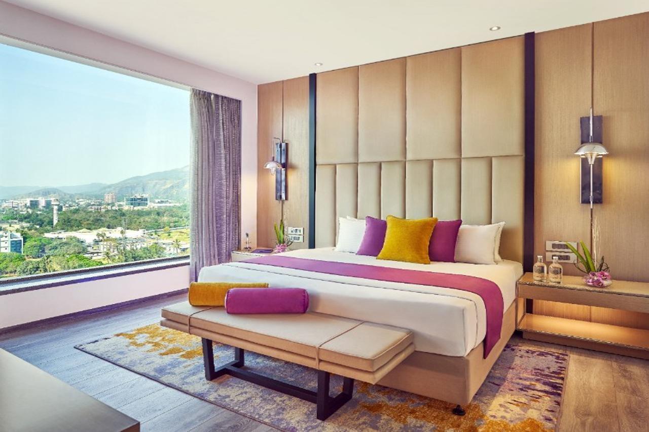 Vivanta Navi Mumbai Turbhe Exterior photo