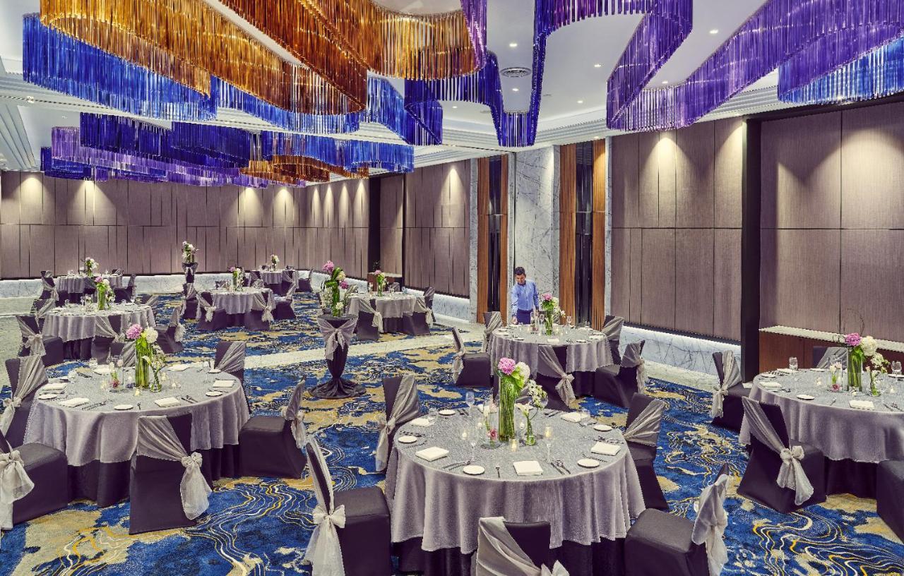 Vivanta Navi Mumbai Turbhe Exterior photo